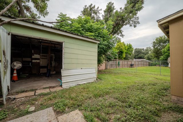 603 N Resident Street, Wharton, TX 77488