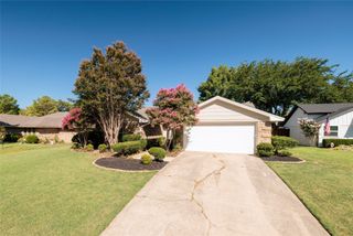 5 Llano Drive, Trophy Club, TX 76262