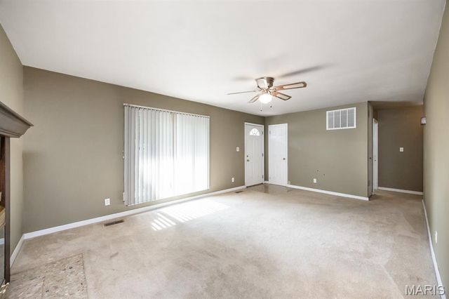 1205 Salem Drive, Belleville, IL 62221