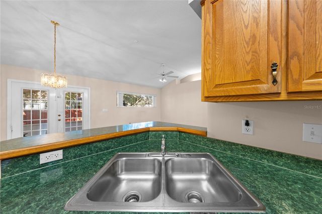 1902 ASHLEY OAKS COURT, St Cloud, FL 34771