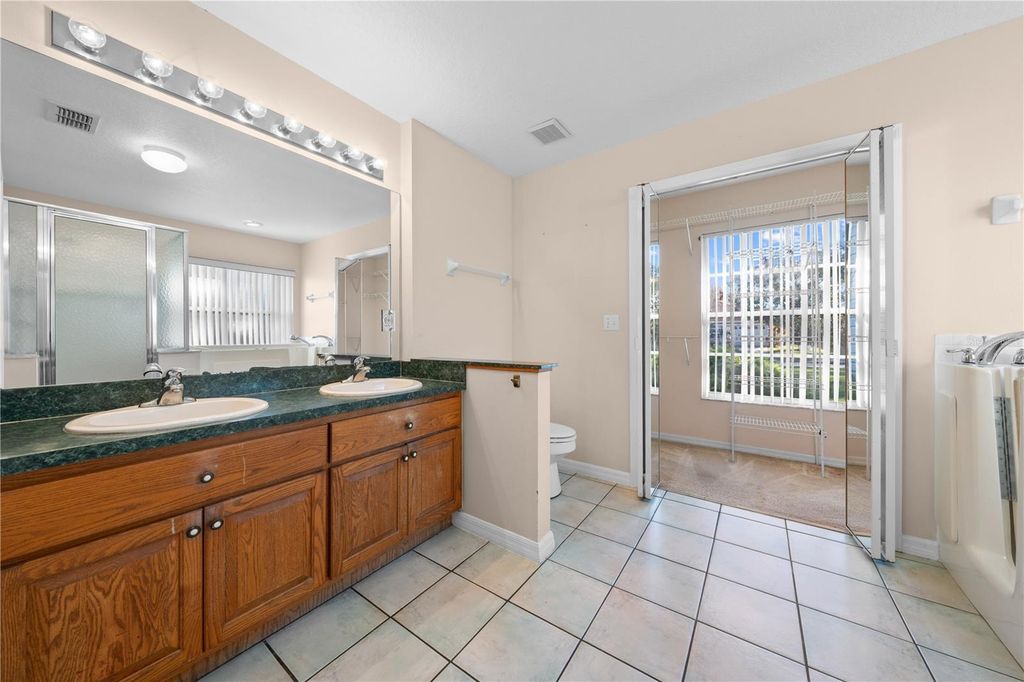 Image 28 of property listing at 1902 ASHLEY OAKS COURT, St Cloud, FL 34771