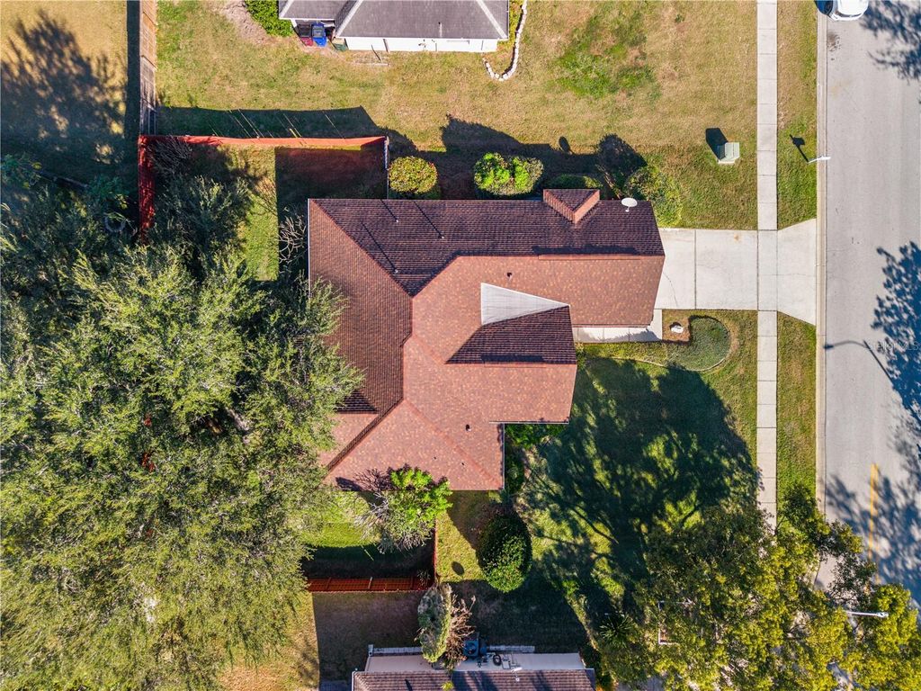 Image 46 of property listing at 1902 ASHLEY OAKS COURT, St Cloud, FL 34771