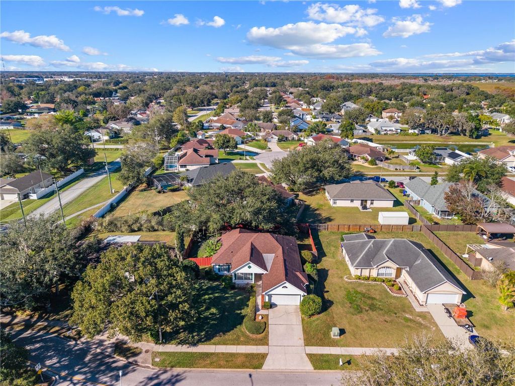 Image 51 of property listing at 1902 ASHLEY OAKS COURT, St Cloud, FL 34771