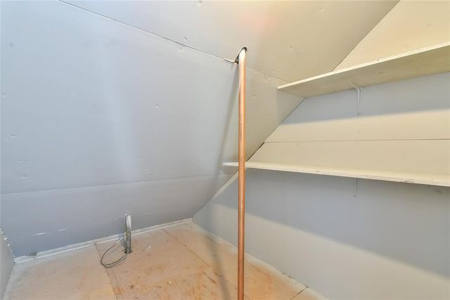 3900 Overland Drive, Del City, OK 73115