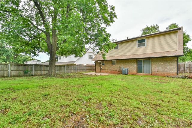 3900 Overland Drive, Del City, OK 73115