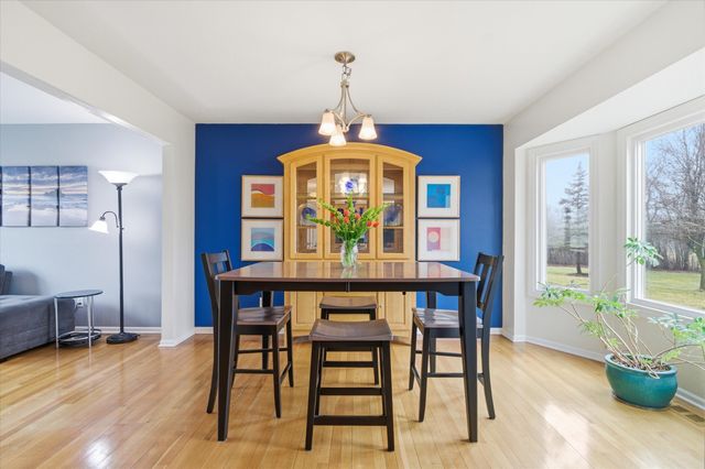 1380 S Hidden Creek Drive, Saline, MI 48176