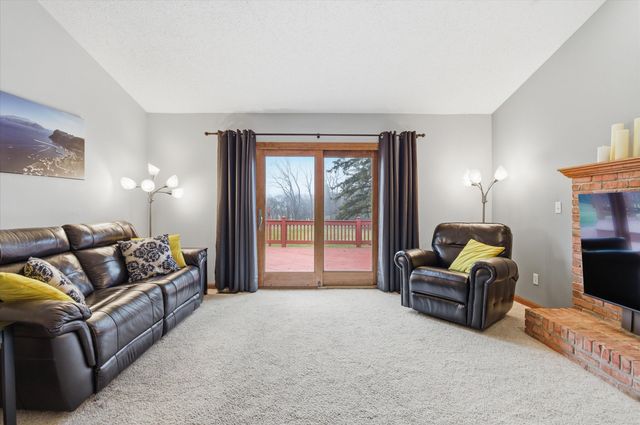 1380 S Hidden Creek Drive, Saline, MI 48176