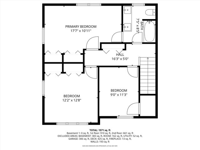 1380 S Hidden Creek Drive, Saline, MI 48176