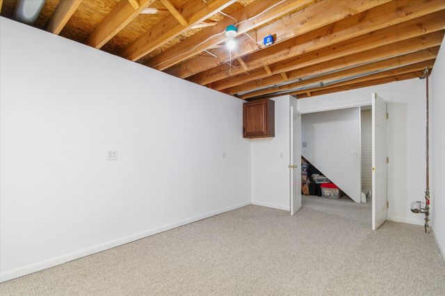 1380 S Hidden Creek Drive, Saline, MI 48176