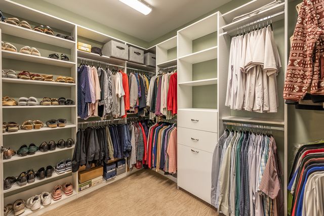 2737 Winton Court, Dundee, IL 60118