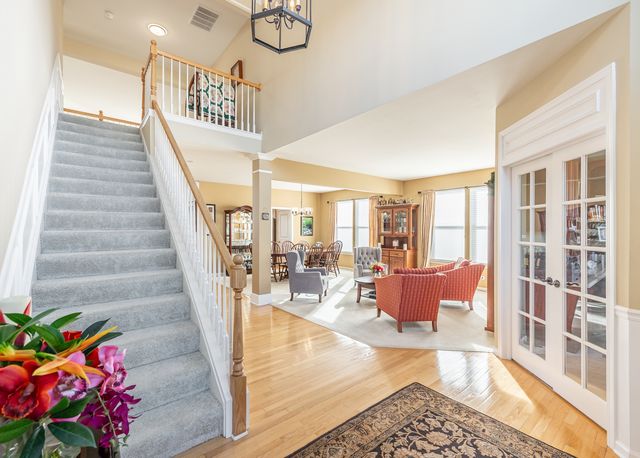 2737 Winton Court, Dundee, IL 60118