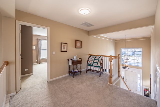 2737 Winton Court, Dundee, IL 60118