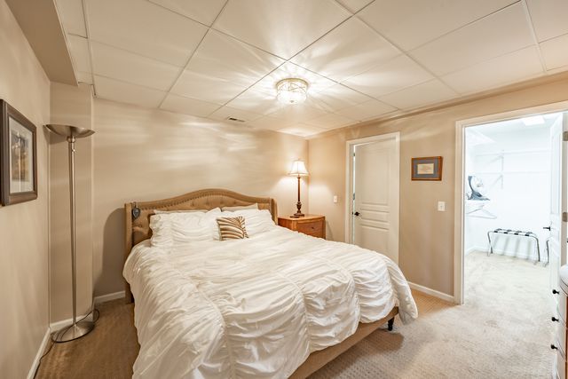 2737 Winton Court, Dundee, IL 60118