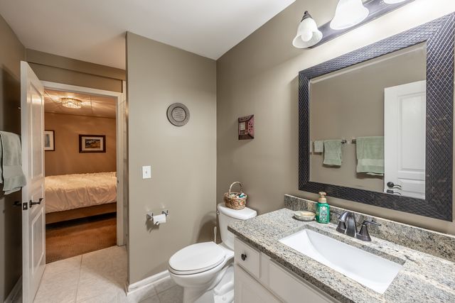 2737 Winton Court, Dundee, IL 60118