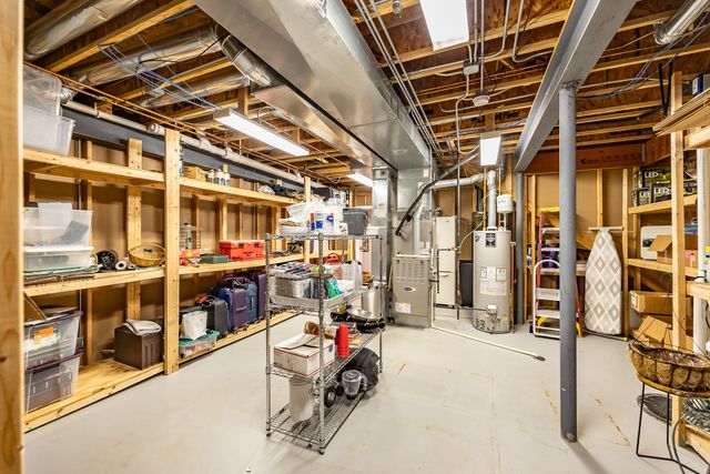 2737 Winton Court, Dundee, IL 60118