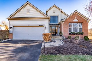 2737 Winton Court, Dundee, IL 60118