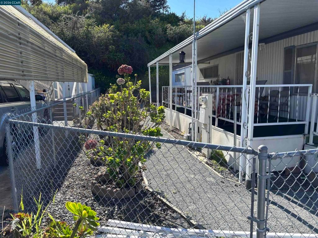 Image 4 of property listing at 16401 San Pablo Ave, San Pablo, CA 94806