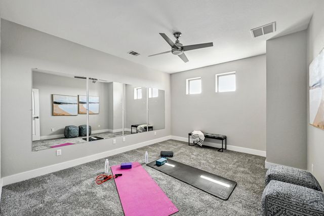 105 Willow Hill DR, Georgetown, TX 78633