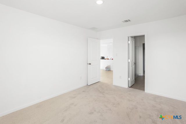 316 Alligator Creek, Seguin, TX 78155