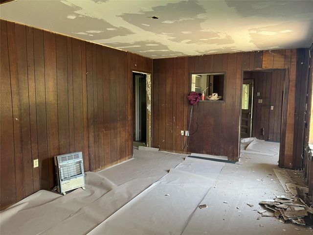 10338 Wiggins Street, Houston, TX 77029