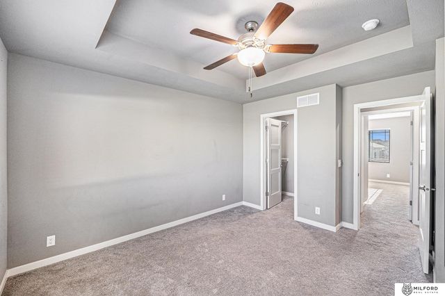 7914 N 113th Avenue, Omaha, NE 68142