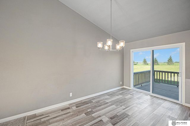 7914 N 113th Avenue, Omaha, NE 68142