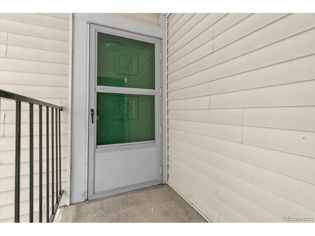 8555 Fairmount Dr D204, Denver, CO 80247