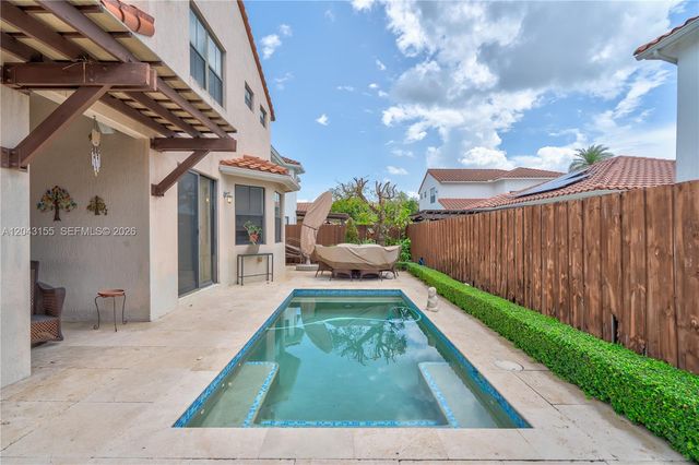1016 NW 99th Passage 1016, Miami, FL 33172