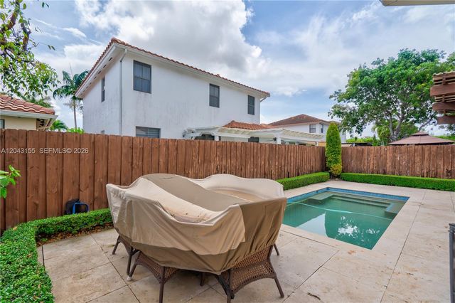 1016 NW 99th Passage 1016, Miami, FL 33172