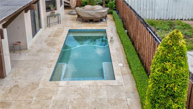 1016 NW 99th Passage 1016, Miami, FL 33172