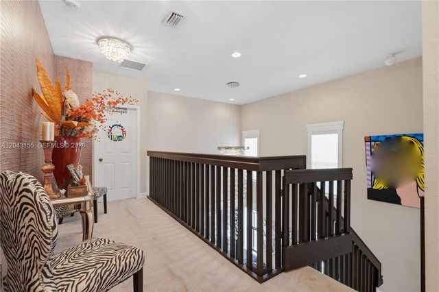 1016 NW 99th Passage 1016, Miami, FL 33172