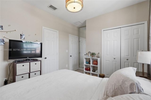 1016 NW 99th Passage 1016, Miami, FL 33172