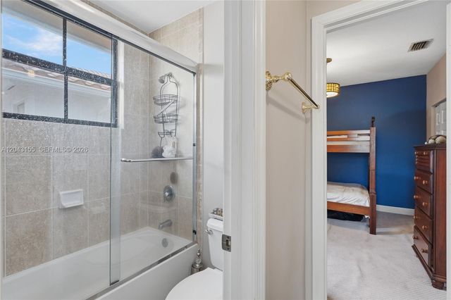 1016 NW 99th Passage 1016, Miami, FL 33172