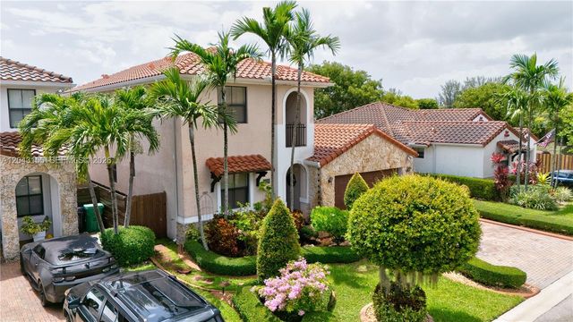 1016 NW 99th Passage 1016, Miami, FL 33172