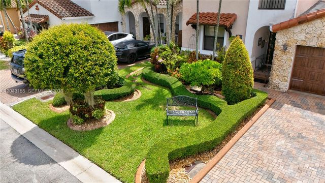 1016 NW 99th Passage 1016, Miami, FL 33172