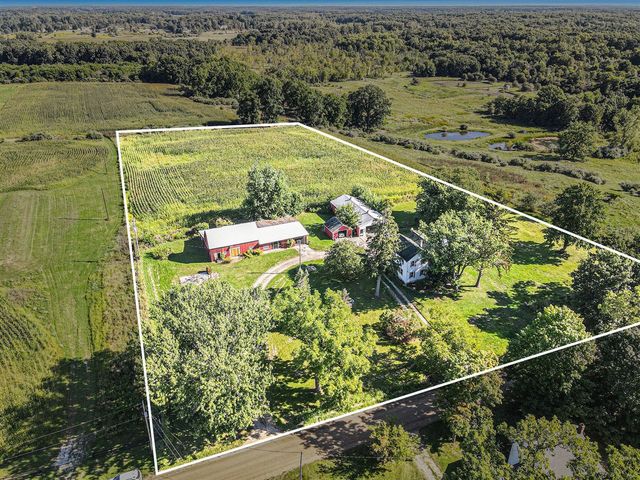 7350 Sanford Road, Howell, MI 48855