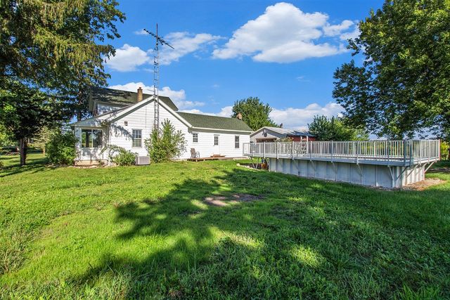 7350 Sanford Road, Howell, MI 48855