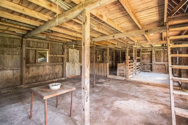 7350 Sanford Road, Howell, MI 48855