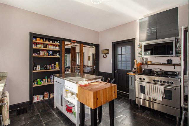 7350 Sanford Road, Howell, MI 48855