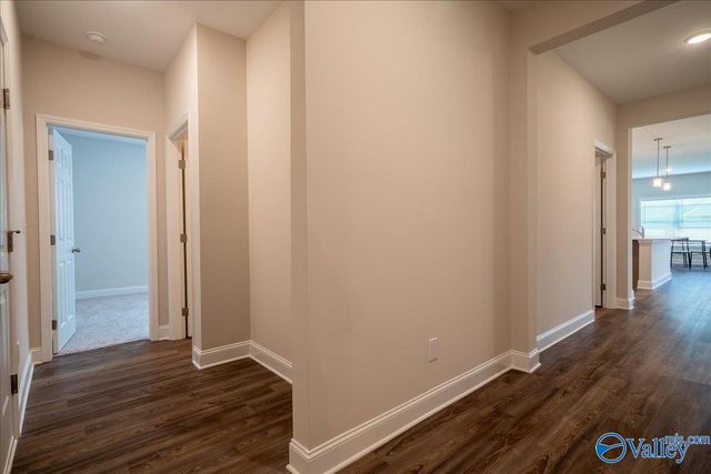 330 Creek Grove Avenue, New Market, AL 35761