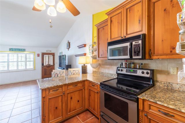 316 ALBA STREET E, Venice, FL 34285