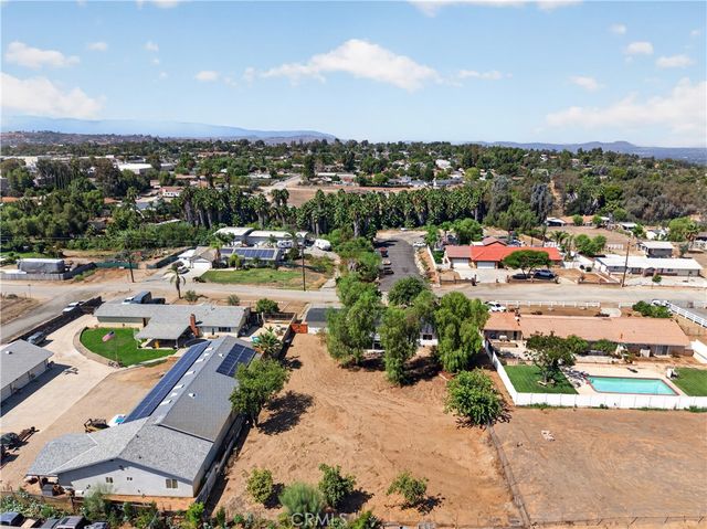 16116 Gardner, Riverside, CA 92504