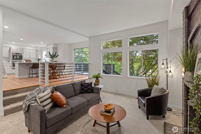 11715 SE 61st Place, Bellevue, WA 98006