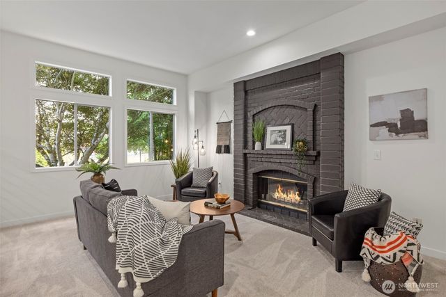 11715 SE 61st Place, Bellevue, WA 98006