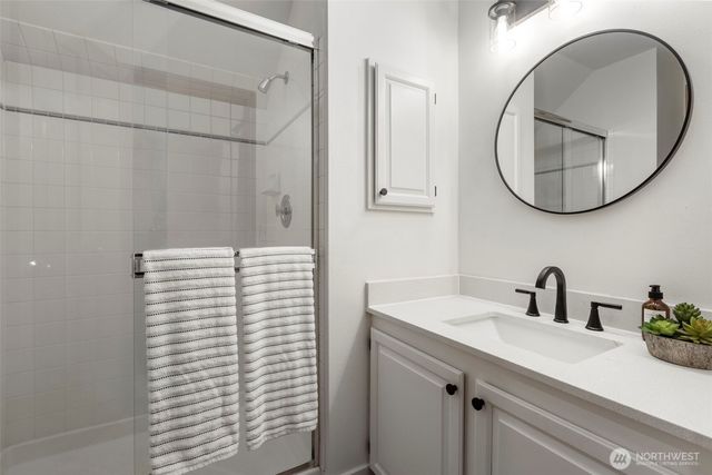 11715 SE 61st Place, Bellevue, WA 98006
