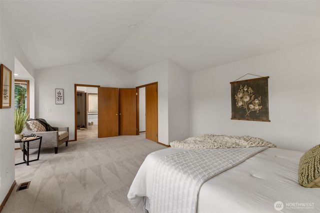 11715 SE 61st Place, Bellevue, WA 98006