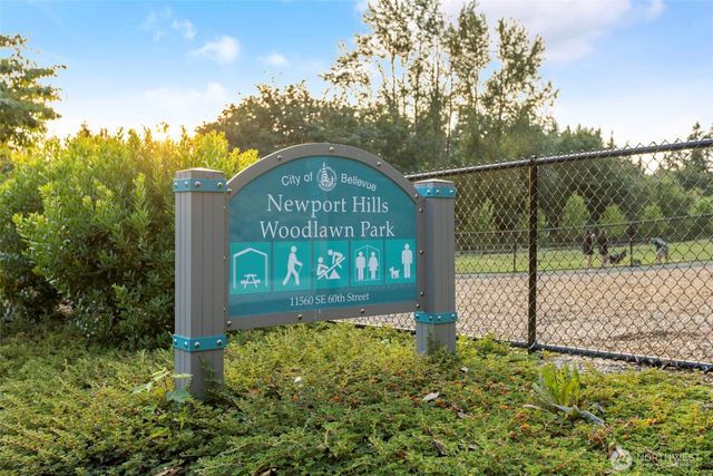 11715 SE 61st Place, Bellevue, WA 98006