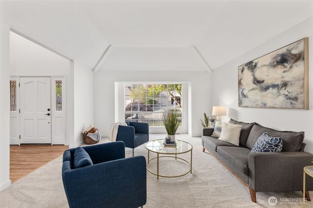 11715 SE 61st Place, Bellevue, WA 98006