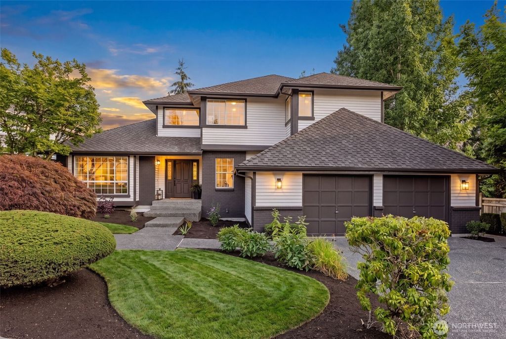 11715 SE 61st Place, Bellevue, WA 98006