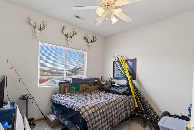 907 7th Avenue SE 16, Altoona, IA 50009